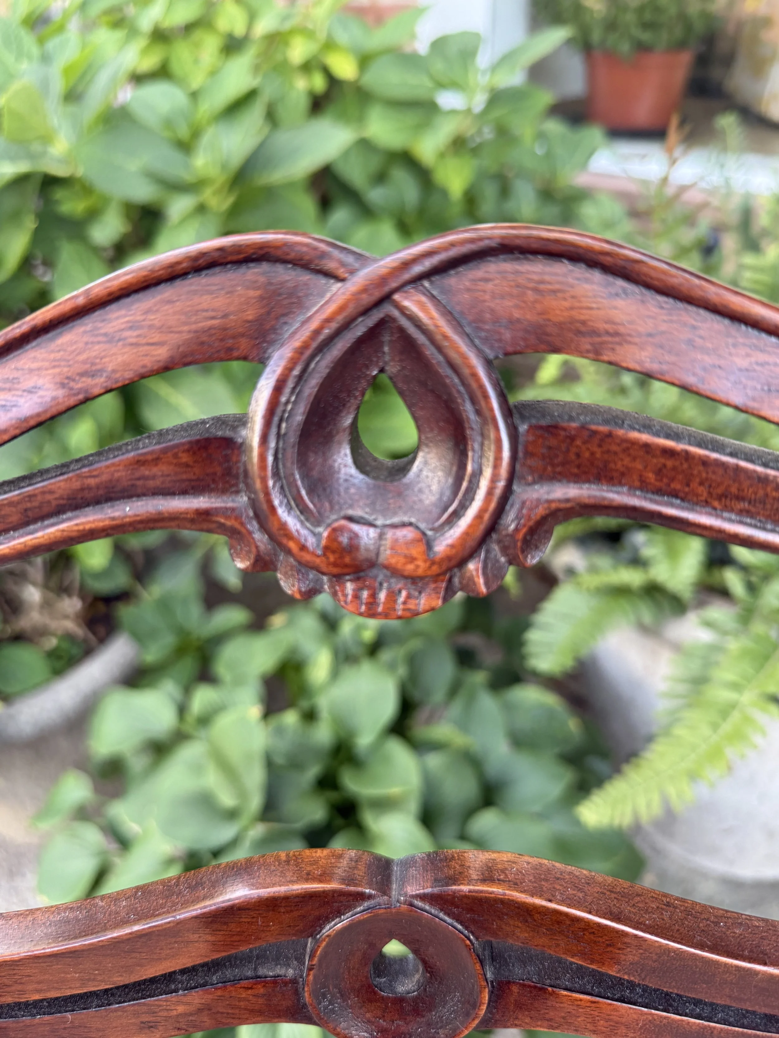 Here Now! — Goldsborough Glynn Classic Furnishings & Finds